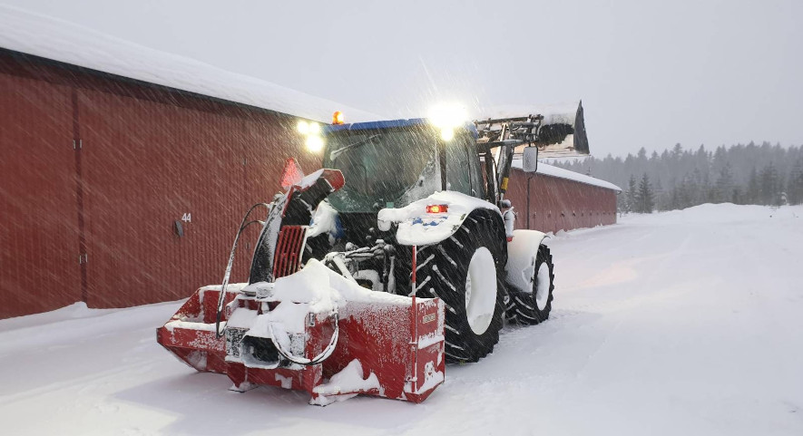 Snöröjning ingår i förrådshyran